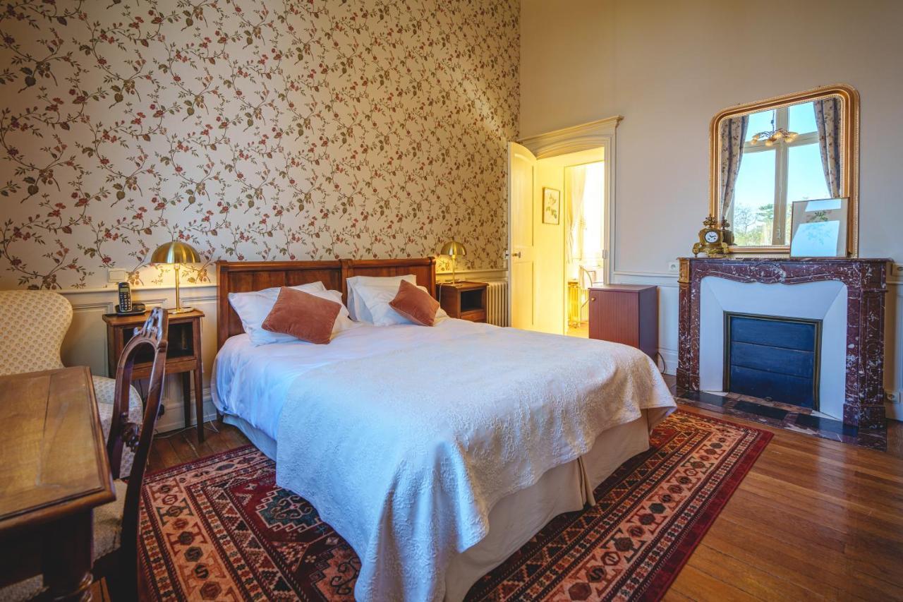 Chateau La Comtesse De Loire & Spa Saumur Esterno foto