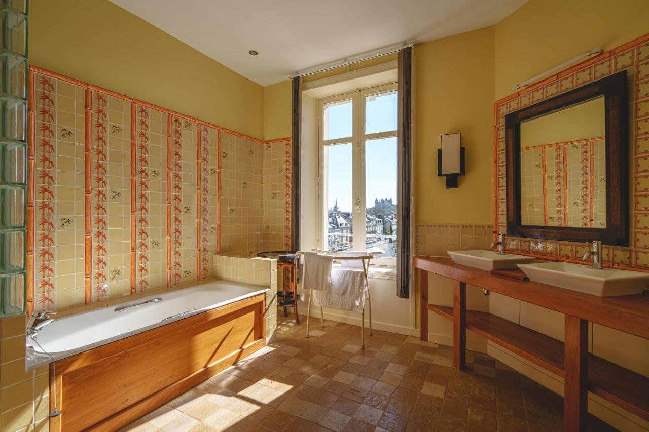 Chateau La Comtesse De Loire & Spa Saumur Esterno foto