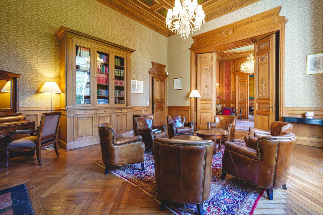 Chateau La Comtesse De Loire & Spa Saumur Esterno foto