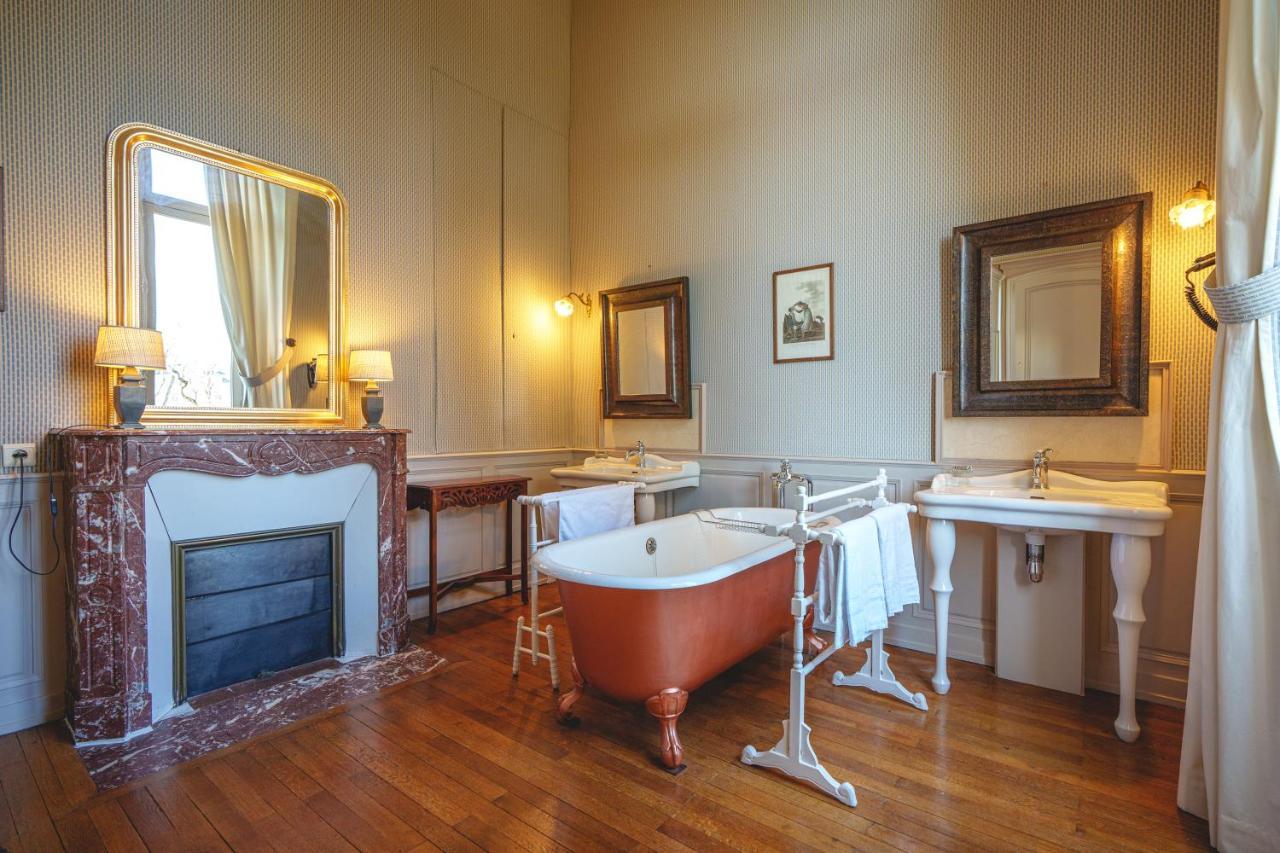 Chateau La Comtesse De Loire & Spa Saumur Esterno foto