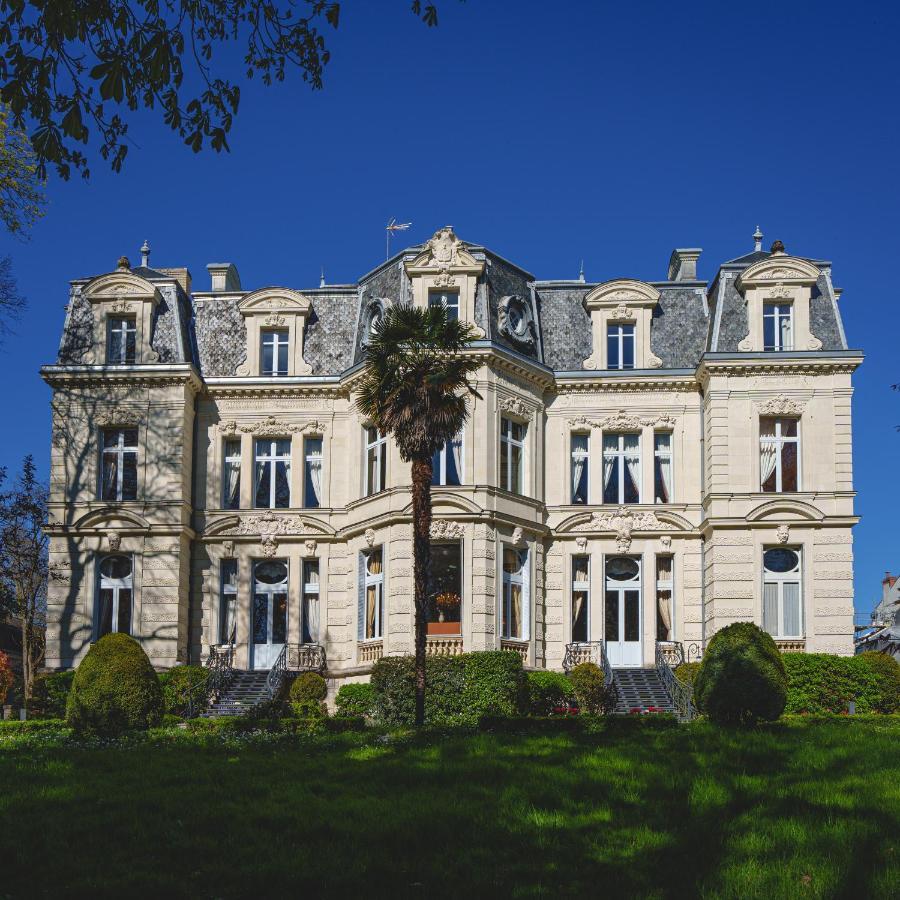 Chateau La Comtesse De Loire & Spa Saumur Esterno foto