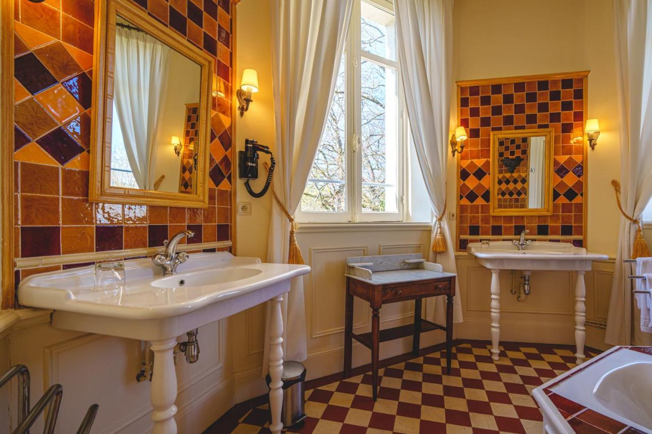 Chateau La Comtesse De Loire & Spa Saumur Esterno foto